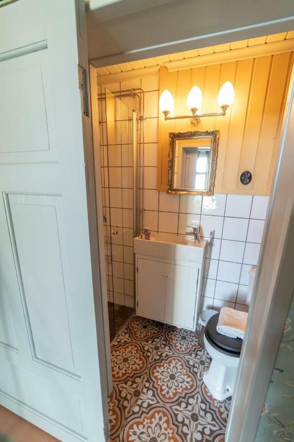 ראהה Boutique Hotel Langin Kauppahuone מראה חיצוני תמונה